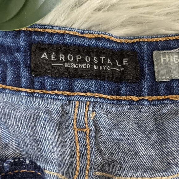 Aeropostale Shorty 0 - Picture 6 of 12